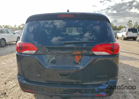 2018 Chrysler Pacifica Limited z USA, uszkodzony, nr VIN 2C4RC1GG8JR171545